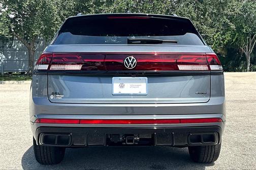2025 Volkswagen Atlas Cross Sport 2.0T SEL