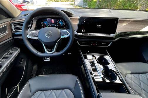 2026 Volkswagen Atlas 2.0T SEL Premium R-Line 4MOTION