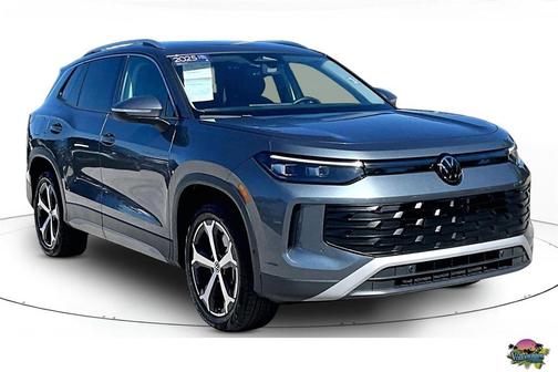 2025 Volkswagen Tiguan 2.0T SE 4MOTION