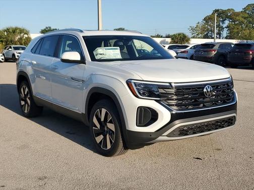 2025 Volkswagen Atlas Cross Sport 2.0T SEL