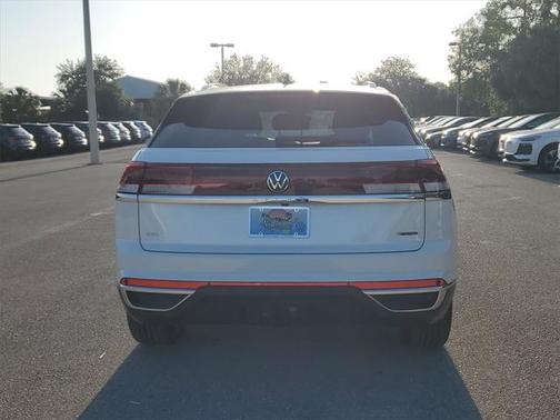 2025 Volkswagen Atlas Cross Sport 2.0T SEL