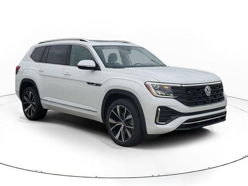 White Pearl 2026 Volkswagen Atlas 2.0T SEL Premium R-Line 4MOTION