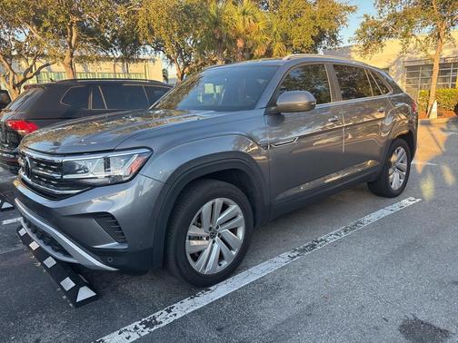 2022 Volkswagen Atlas Cross Sport 3.6L V6 SE w/Technology