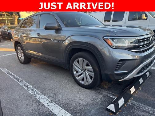 2022 Volkswagen Atlas Cross Sport 3.6L V6 SE w/Technology