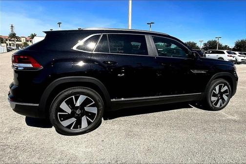 2026 Volkswagen Atlas Cross Sport 2.0T SEL