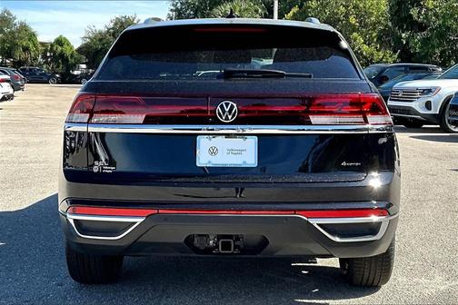 2026 Volkswagen Atlas Cross Sport 2.0T SEL