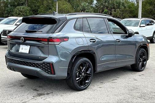 2026 Volkswagen Tiguan 2.0T SE R-Line Black 4MOTION