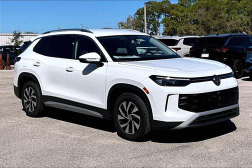 2026 Volkswagen Tiguan 2.0T S