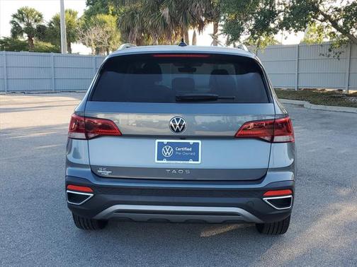 2024 Volkswagen Taos SE