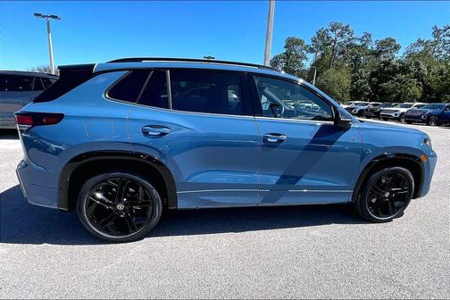Blue 2026 Volkswagen Tiguan 2.0T SE R-Line Black
