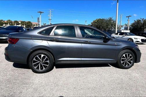 Platinum 2026 Volkswagen Jetta 1.4T S