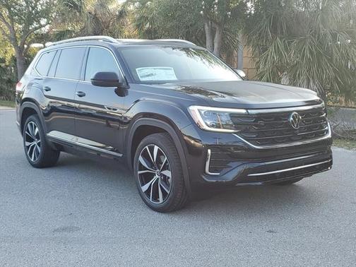 2025 Volkswagen Atlas 2.0T SEL Premium R-Line 4MOTION