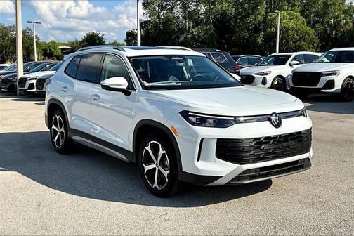 2026 Volkswagen Tiguan 2.0T SE