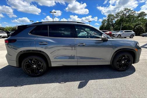 2025 Volkswagen Tiguan 2.0T SE R-Line Black