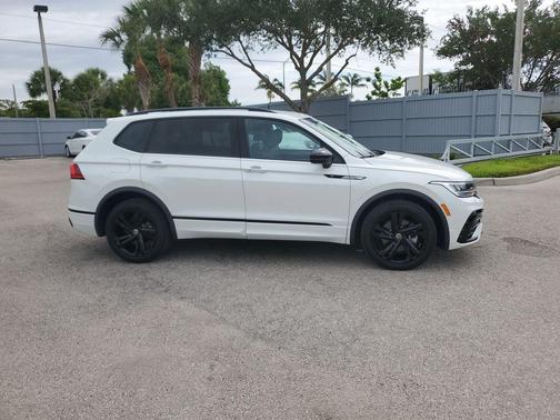 Opal White 2023 Volkswagen Tiguan 2.0T SE R-Line Black
