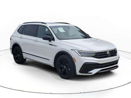 Opal White 2023 Volkswagen Tiguan 2.0T SE R-Line Black