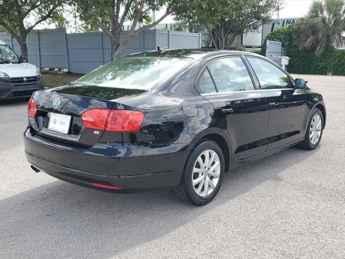 2014 Volkswagen Jetta Auto SE w/Connectivity