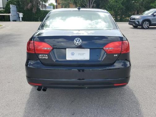 2014 Volkswagen Jetta Auto SE w/Connectivity