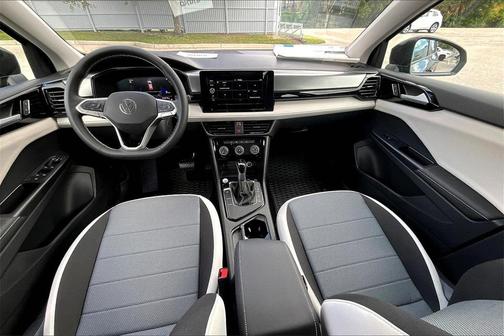 2025 Volkswagen Taos 1.5T S