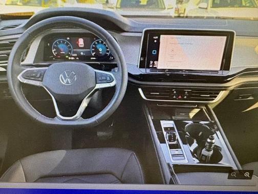 2024 Volkswagen Atlas Cross Sport 2.0T SE w/Technology