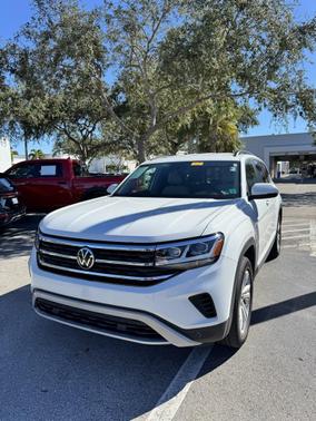 2022 Volkswagen Atlas 2.0T SE w/Technology