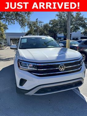 2022 Volkswagen Atlas 2.0T SE w/Technology