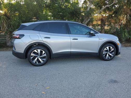 2025 Volkswagen ID.4 Pro