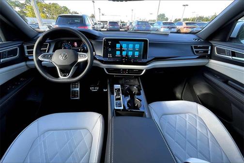 2026 Volkswagen Atlas Cross Sport 2.0T SEL Premium