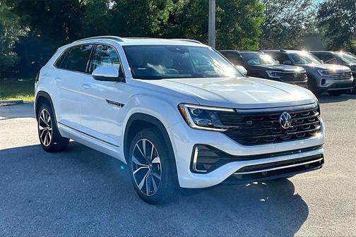 2026 Volkswagen Atlas Cross Sport 2.0T SEL Premium