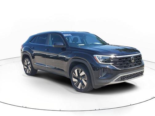 Deep Black Pearl 2024 Volkswagen Atlas Cross Sport 2.0T SE w/Technology