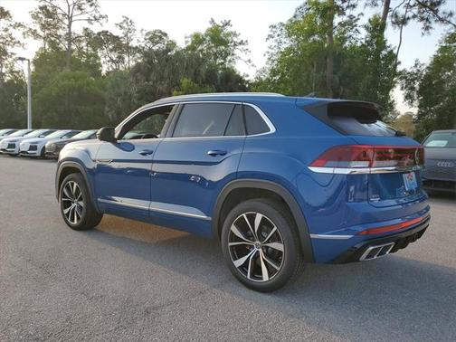 2025 Volkswagen Atlas Cross Sport 2.0T SEL Premium
