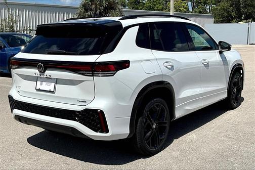 2025 Volkswagen Tiguan 2.0T SE R-Line Black 4MOTION