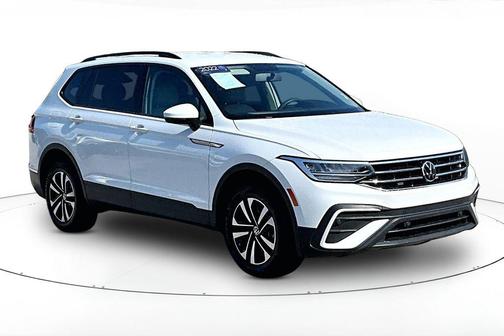 Pure White 2022 Volkswagen Tiguan 2.0T S