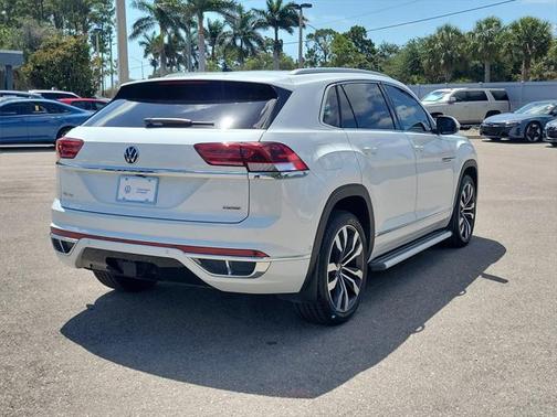 2022 Volkswagen Atlas Cross Sport 3.6L V6 SEL Premium R-Line