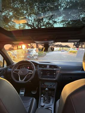 2023 Volkswagen Tiguan 2.0T SEL R-Line 4MOTION