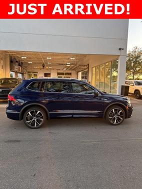 2023 Volkswagen Tiguan 2.0T SEL R-Line 4MOTION