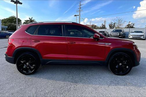 2022 Volkswagen Taos 1.5T SE