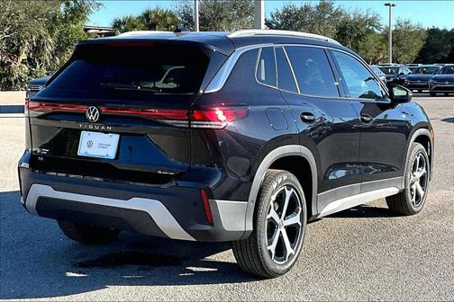 2026 Volkswagen Tiguan 2.0T SE 4MOTION