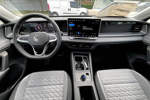 2025 Volkswagen Tiguan 2.0T S