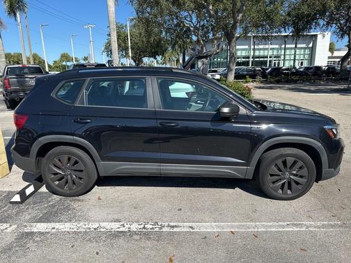 2022 Volkswagen Taos 1.5T S