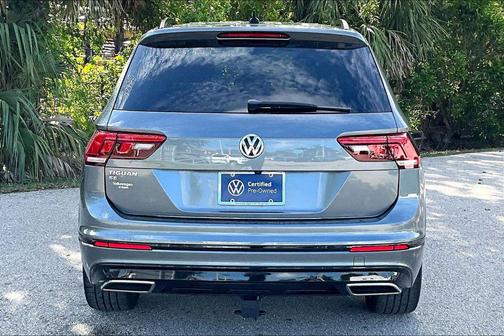 2021 Volkswagen Tiguan 2.0T SE R-Line Black