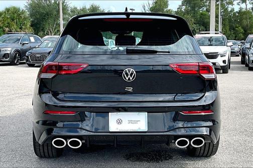mythos black metallic 2026 Volkswagen Golf R 2.0T DSG