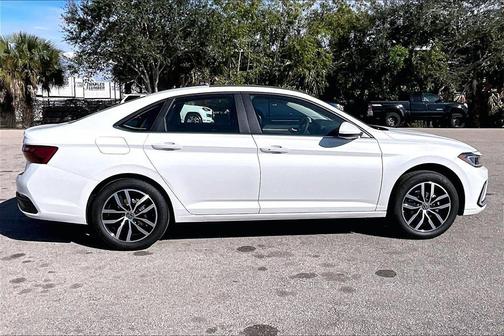 2026 Volkswagen Jetta 1.4T SE