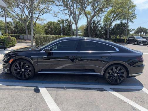 Deep Black 2019 Volkswagen Arteon 2.0T SEL R-Line