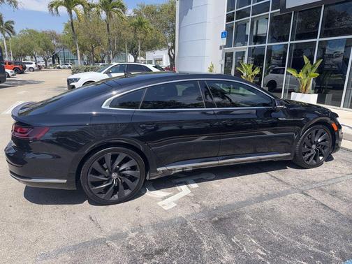 Deep Black 2019 Volkswagen Arteon 2.0T SEL R-Line