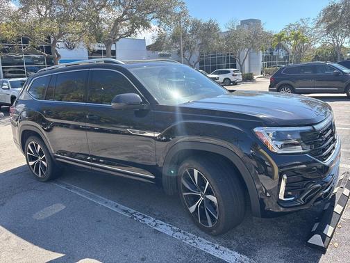 2024 Volkswagen Atlas 2.0T SEL Premium R-Line 4MOTION