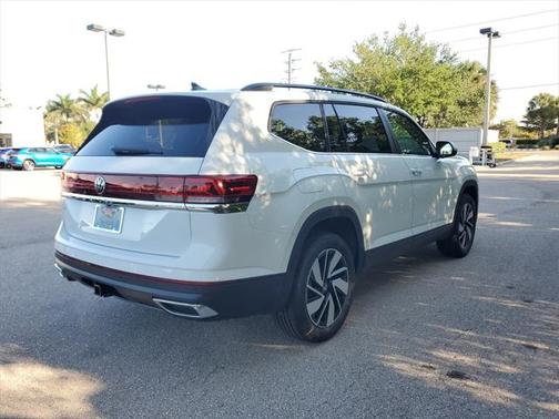 2025 Volkswagen Atlas 2.0T SE w/Technology
