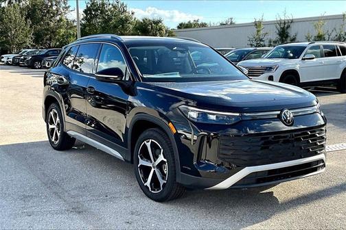 2025 Volkswagen Tiguan 2.0T SE