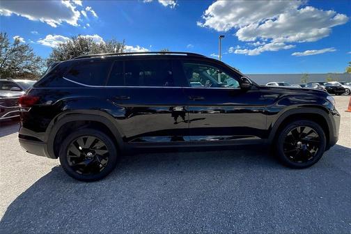 2026 Volkswagen Atlas 2.0T SE w/Technology 4MOTION