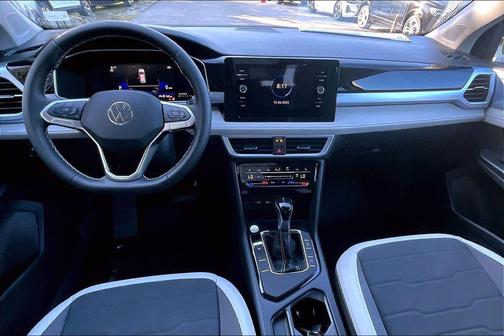 2026 Volkswagen Taos SE